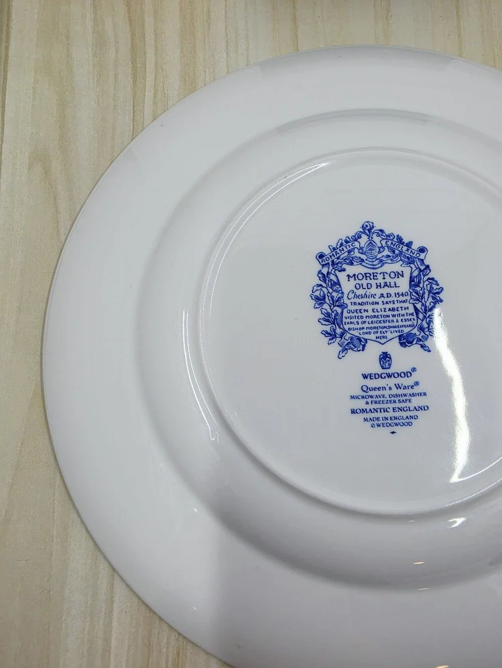 Wedgwood Romantic England Moreton Old Hall Dinner Plate Made In England